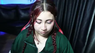 littlee_red recorded nude video 715212