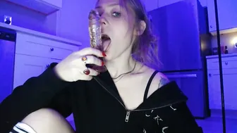 sneakyalicek recorded nude video 715577