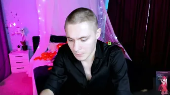 thomas_crow porn chat video 18-Feb-26