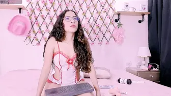 akiraa_hime bigboobs 02-18-2026