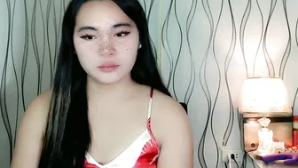 ur_innocent_girlx wifematerial webcam chat