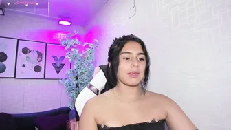 serena_jackson webcam (02/18/2026)