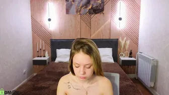 mini_allice recorded nude video 716702