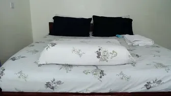 dark_qween 02/18/2026 cam chat