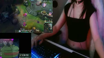 Lilythrone porn chat (02-18-2026)