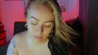 joan_allen (02/18/2026) spit