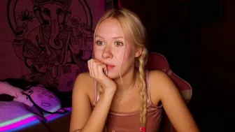 pureeangel recorded nude video 717874