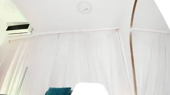 The_essential young hot webcam porn
