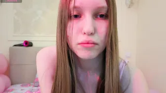 Alllura chat cam porn 19 February 2026