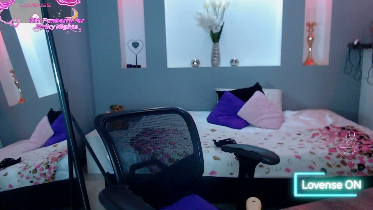Zean_lee on cam (02/19/2026)