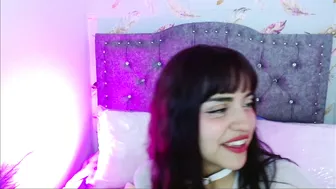 queen_rosee_ 19-Feb-26 latina