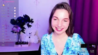 Kindhazelhere_ webcam video 19-Feb-26