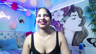 nicol_ross19 show porn chat
