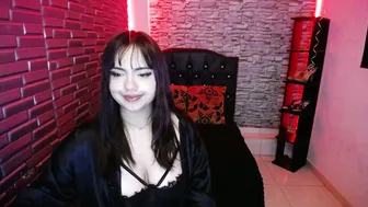 _dark_honey_ ass 19-Feb-26