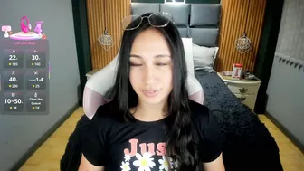 lauroberts recorded nude video 72769