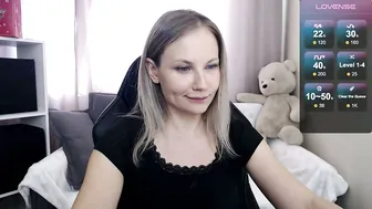 Sunny_bunny6 nonude on webcam