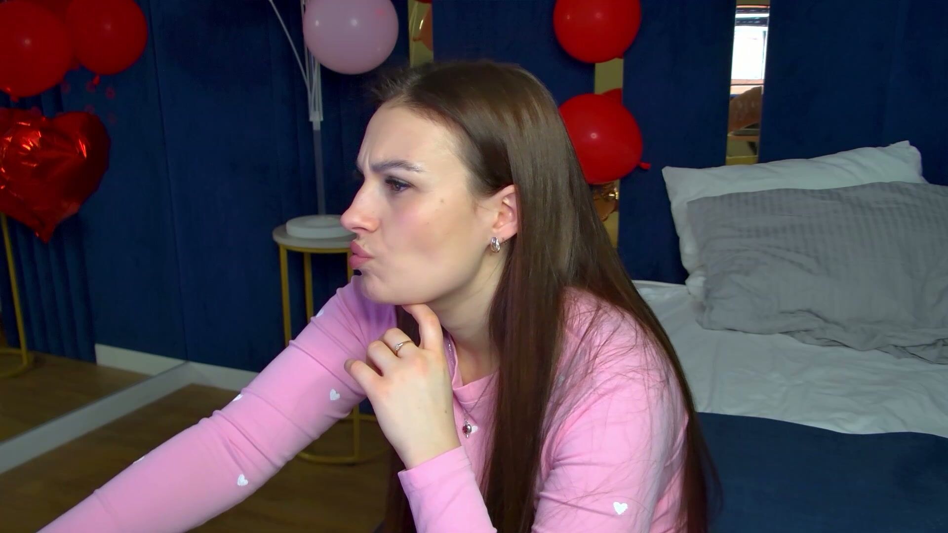 Norafoxes sex chat 19 February 2026