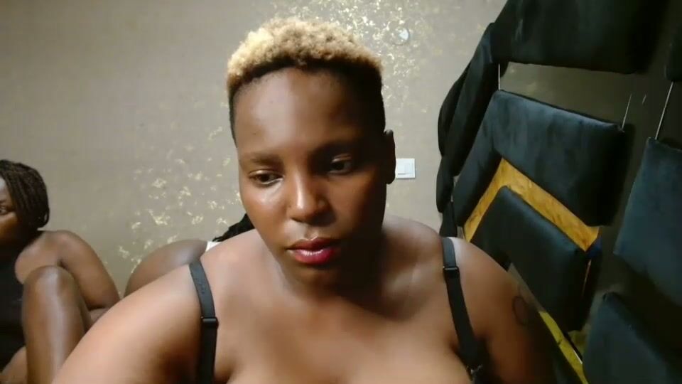 honeywhisper_ bigass - (02-19-2026)