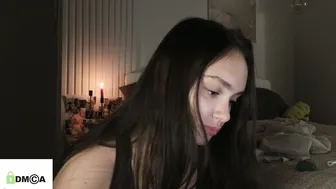 Evi_woow sex chat 02-20-2026
