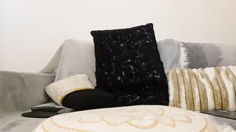 micapora findom live cam show