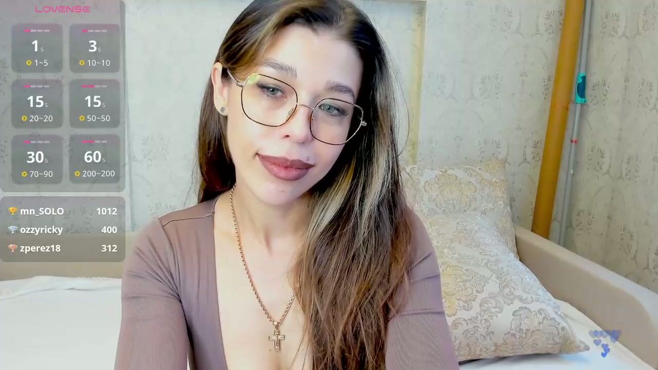 yoursoul_mila on live cam (02-20-2026)