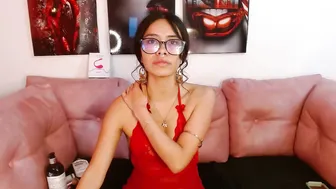 miahotcs naturale nude chat