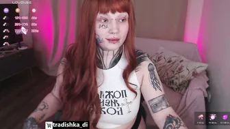 Herbal_helpmepls posing on webcam 21-Feb-2026