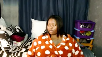 thickcaramel_p recorded nude video 726096