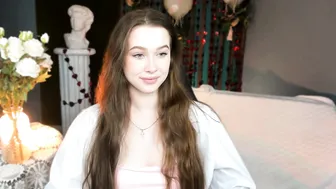 arielsykes nonude on webcam