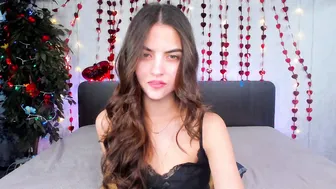 Milana_crystal_ natural porn cam