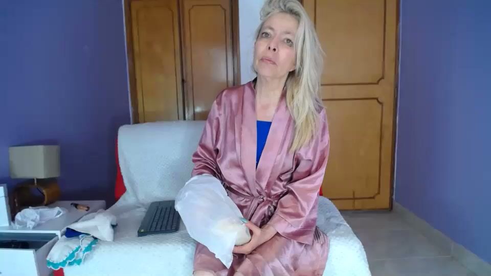 lucy_ny porn video chat - 21-Feb-26