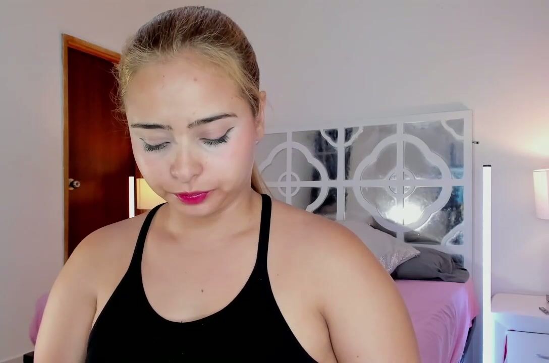 mikaelastonne chat porn video (02/21/2026)