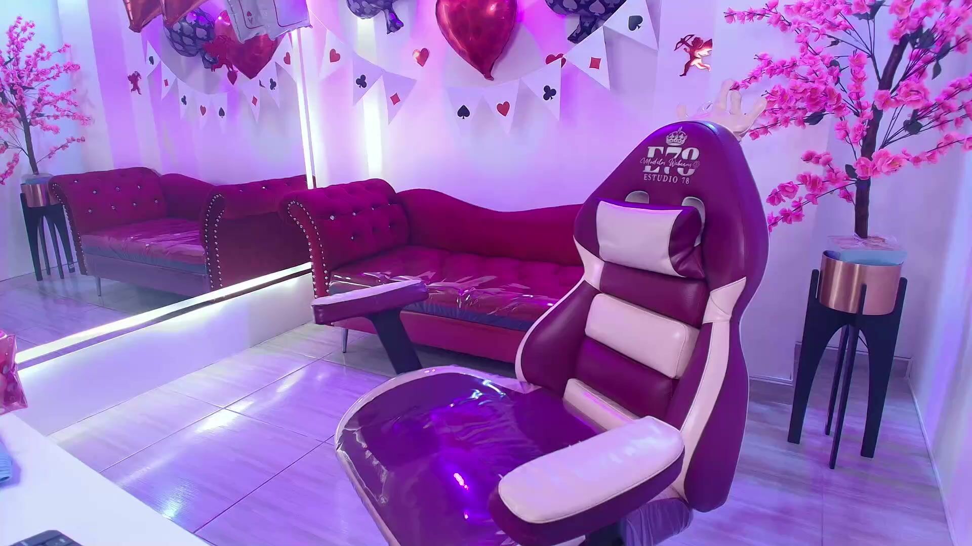 Alissa_ricek sex chat 21 February 2026