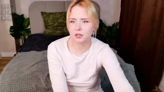 mol_l_y recorded nude video 729248