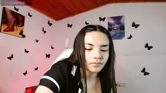 _serendepia_ cam show 06/25/2025