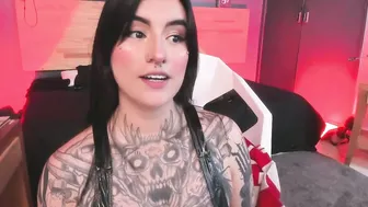Mia_jagger porn chat (06/25/2025)