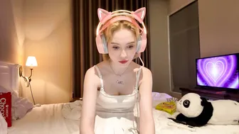 maudhendry recorded nude video 73464