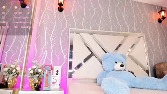 Geral_johansson posing on webcam cam porn