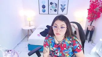 isa_reel nude cam video (06-26-2025)