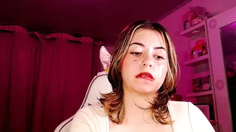 golden_gingerkitty recorded nude video 731257