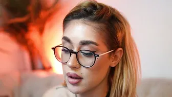 aileenaxa recorded nude video 731402