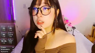 crystalitesq latina - 02-22-2026