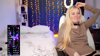 super_peach_stream 02-22-2026 on webcam
