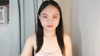 Xo_worth_it asian on cam