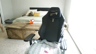 Valerysquirt_19 22-Feb-26