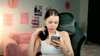 Zeneexe cam nude 22 February 2026