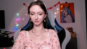 Mermaidvibestides horny amateur 23-Feb-26
