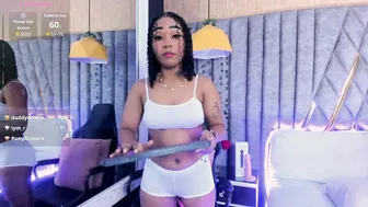 Skylerbloom latina 23-Feb-26