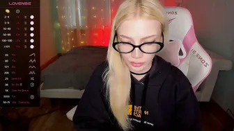 anyataylorr recorded nude video 734427