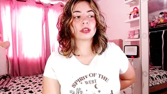 golden_gingerkitty recorded nude video 735674